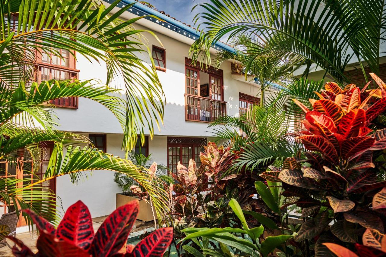 Lombok Hotel & Spa Antes Hotel Casablanca Guaduas Extérieur photo