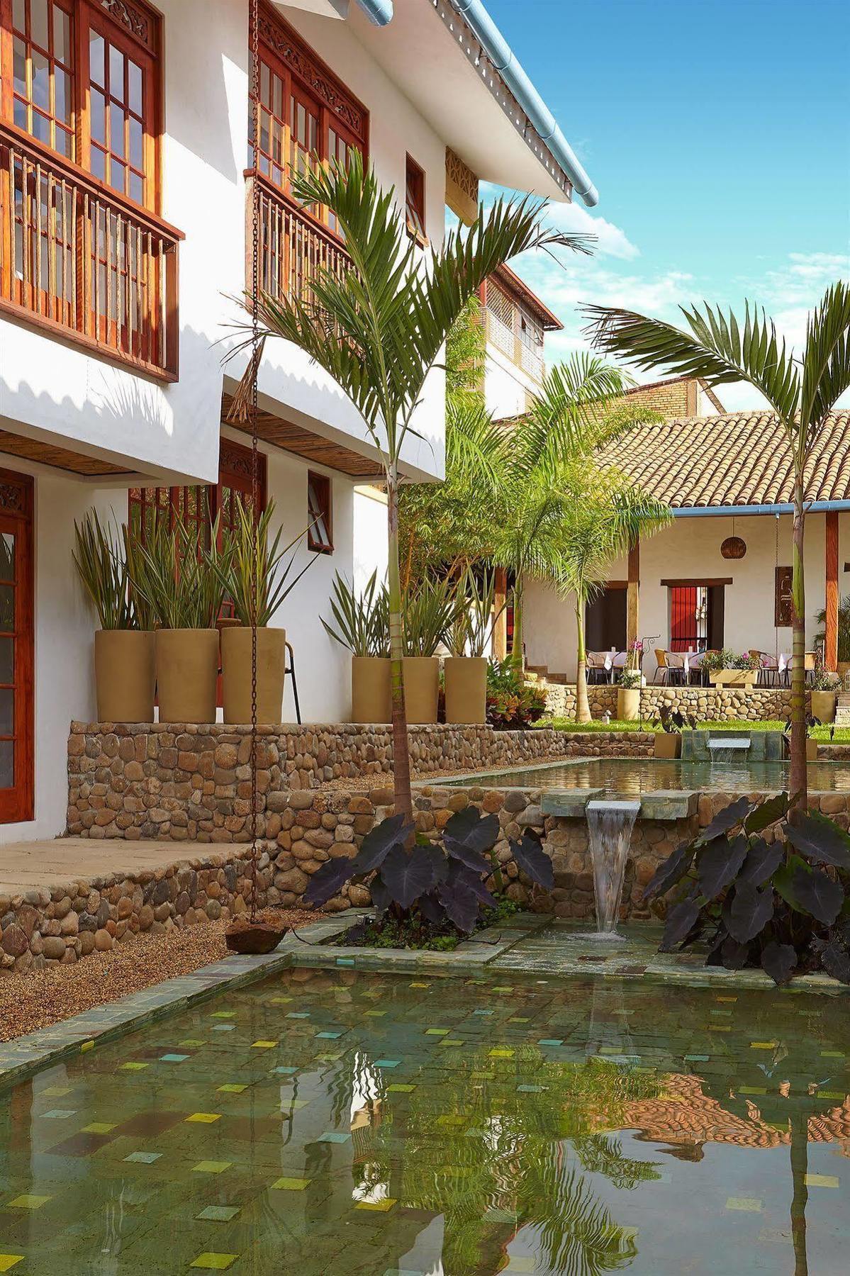 Lombok Hotel & Spa Antes Hotel Casablanca Guaduas Extérieur photo