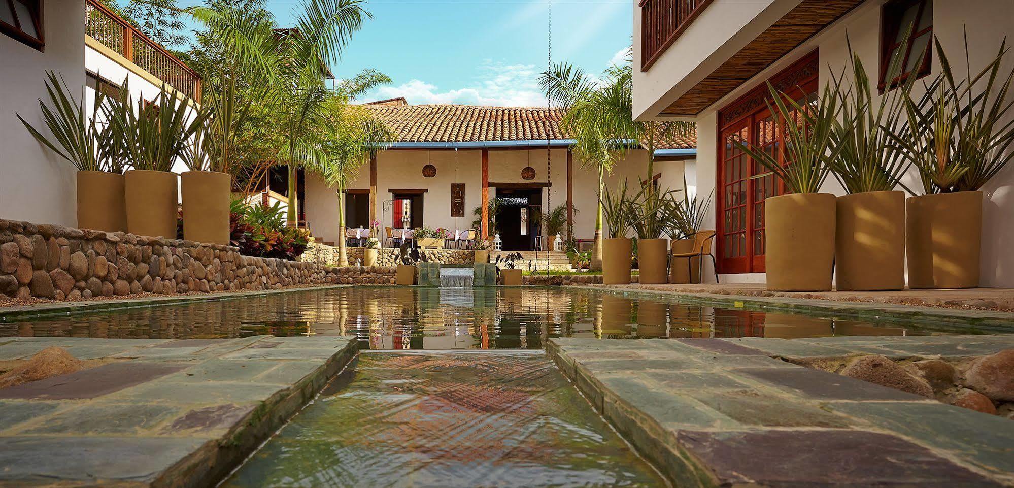 Lombok Hotel & Spa Antes Hotel Casablanca Guaduas Extérieur photo